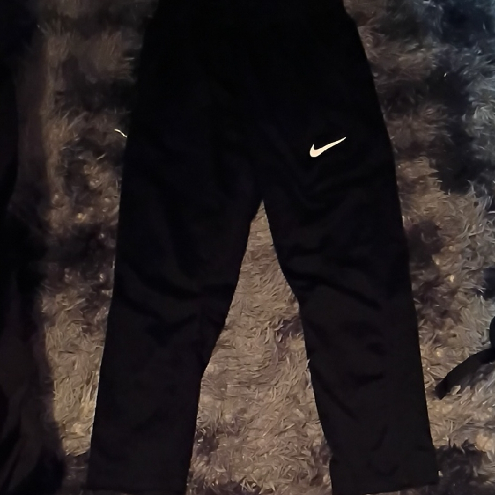 Nike Black Sweatpants Athletic Joggers